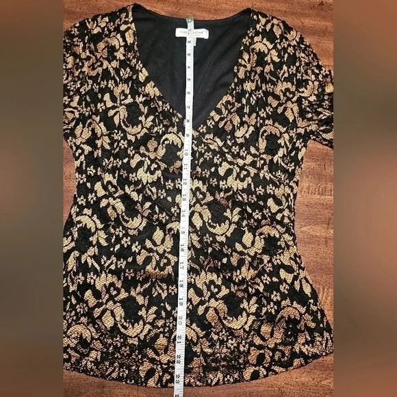 Coldwater Creek Womens Sz Small Gold Black Lace Overlay Floral Surplice Blouse - Picture 13 of 16